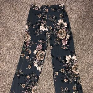 Wide floral pants